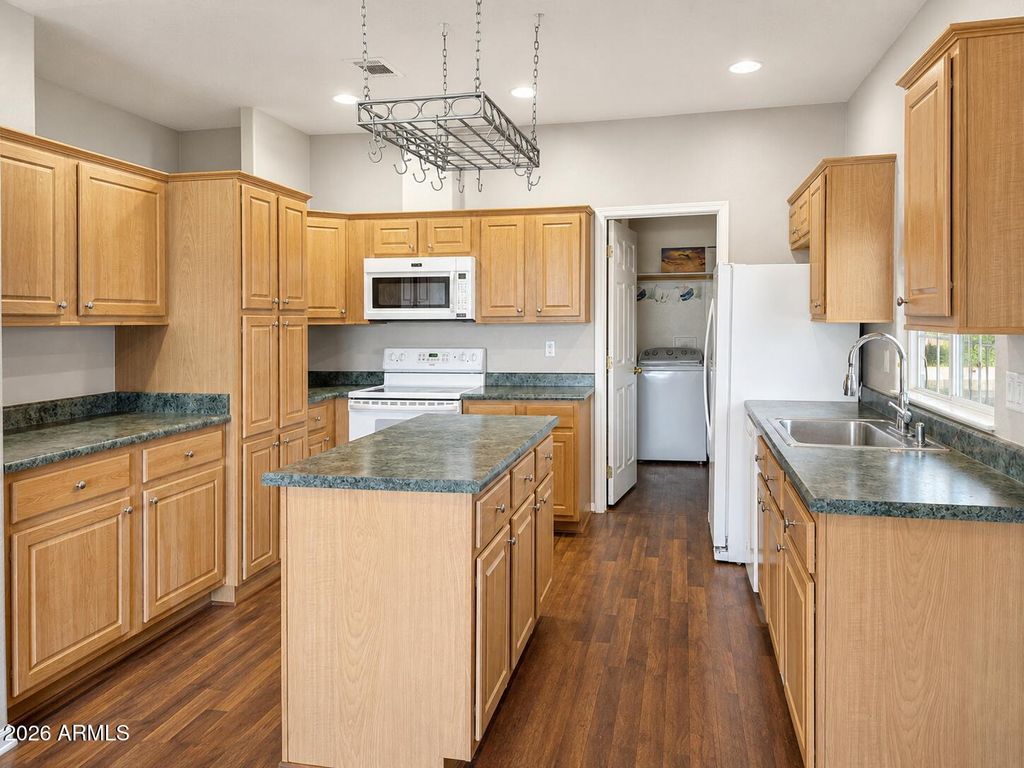 2400 E BASELINE Avenue 87, Apache Junction, AZ 85119 — photo 4