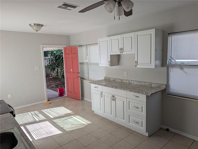 2334 38TH AVENUE N, St Petersburg, FL 33713