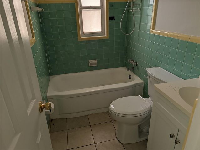 2334 38TH AVENUE N, St Petersburg, FL 33713