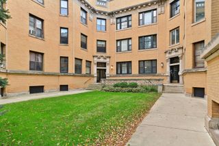 4826 S Dorchester Avenue 2W, Chicago, IL 60615