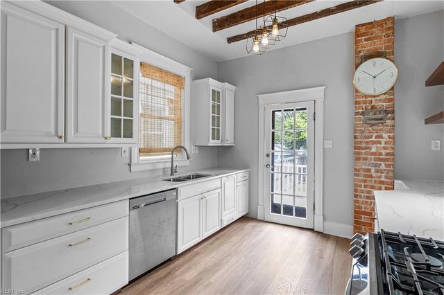 4610 Colonial AVE, Norfolk, VA 23508