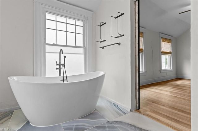 4610 Colonial AVE, Norfolk, VA 23508