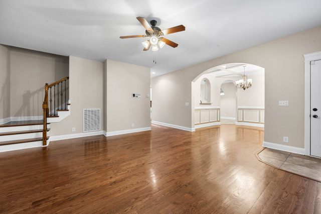 1789 Double R Blvd, Clarksville, TN 37042