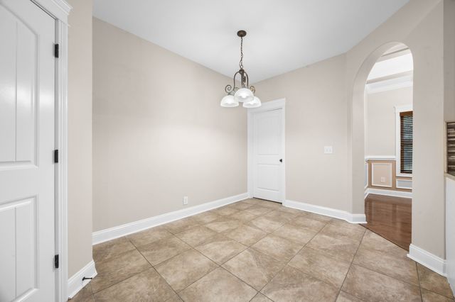 1789 Double R Blvd, Clarksville, TN 37042