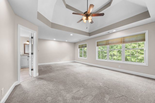 1789 Double R Blvd, Clarksville, TN 37042