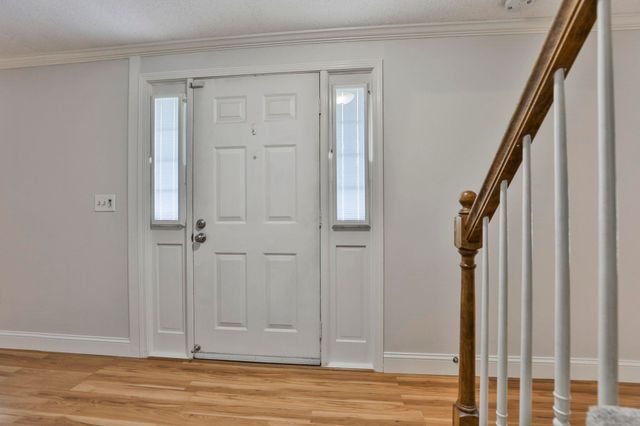 4 Spindlewick Drive, Nashua, NH 03062