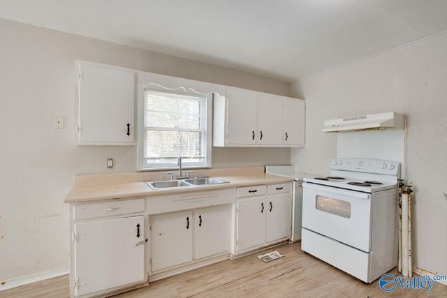 1715 Chester Street NW, Huntsville, AL 35816