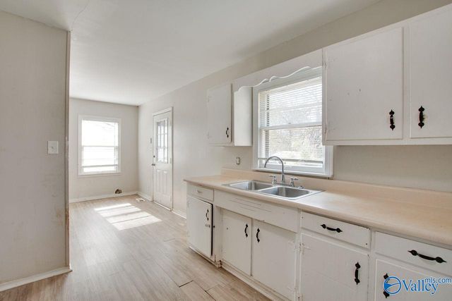 1715 Chester Street NW, Huntsville, AL 35816