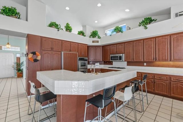 12471 Pacoima Road, Victorville, CA 92392