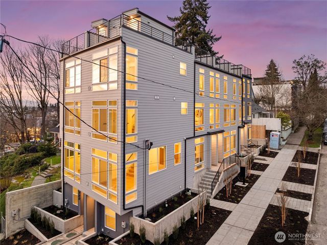 724 N 36th Street, Seattle, WA 98103