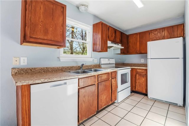 521 Cormay Court A and B, Springdale, AR 72764