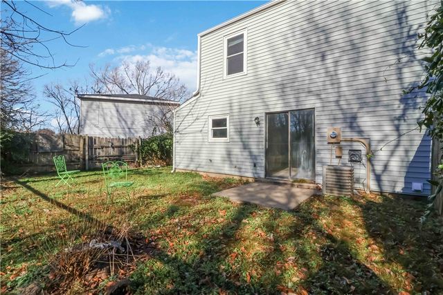 521 Cormay Court A and B, Springdale, AR 72764