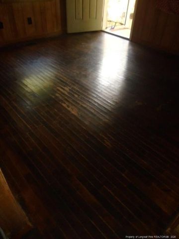 310 Old Shaw Road, Fayetteville, NC 28304