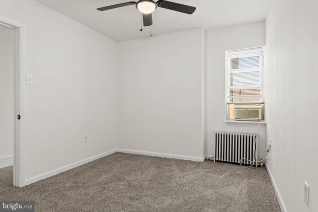 4474 LIVINGSTON ST, Philadelphia, PA 19137
