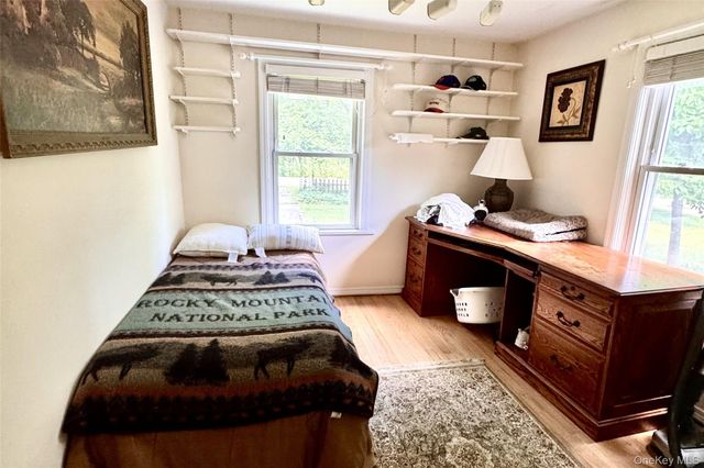 7 Holm Run, Pawling, NY 12564