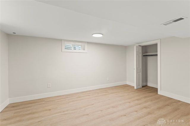 2448 Sutton Road, Yellow Springs Vlg, OH 45387