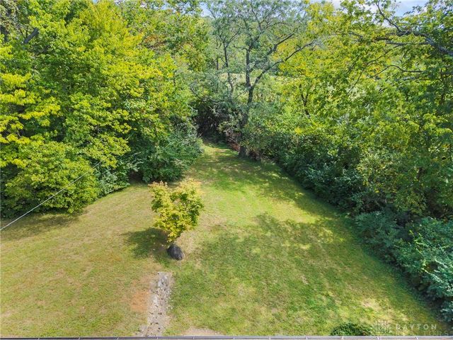 2448 Sutton Road, Yellow Springs Vlg, OH 45387
