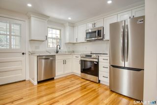 74 Dividend Road, Rocky Hill, CT 06067