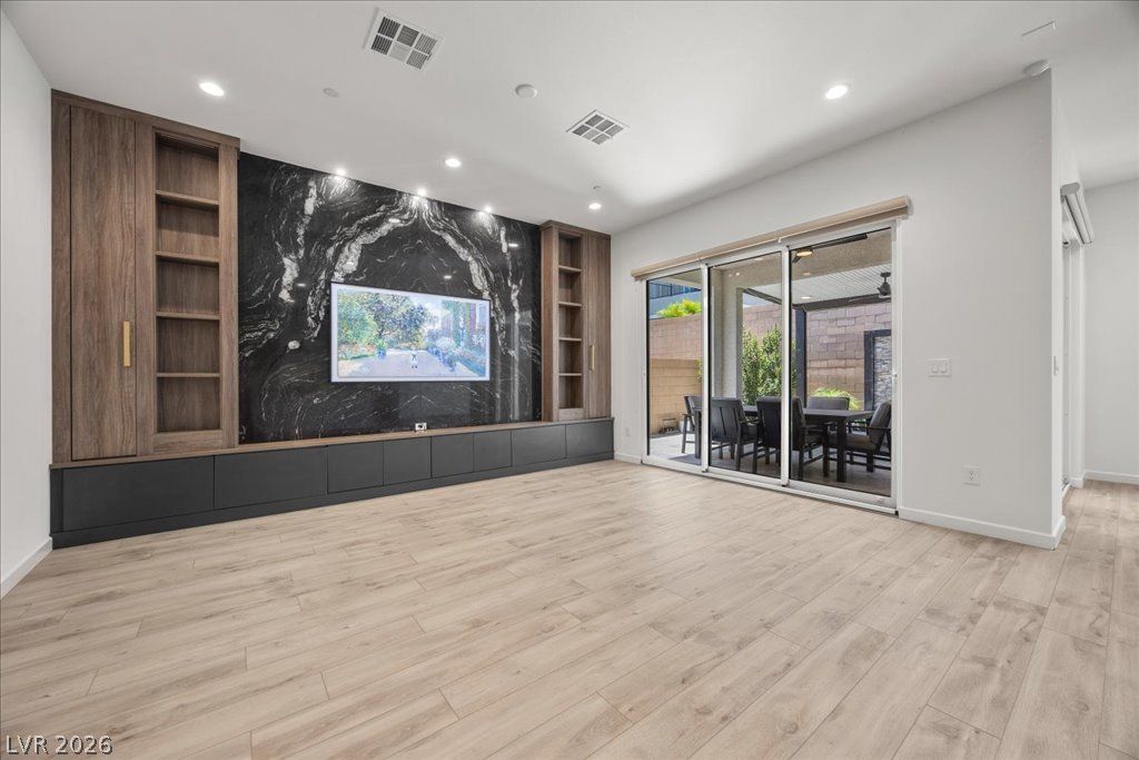 8971 Coastal Oaks Street, Las Vegas, NV 89166 — photo 2