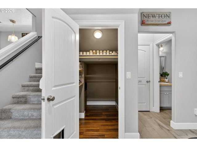 19135 VILLAGE Blvd, Sandy, OR 97055