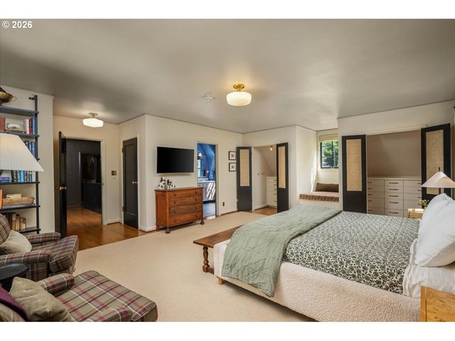 2700 Sw ENGLISH Ln, Portland, OR 97201