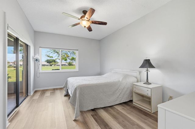 6901 SE Constitution Boulevard 102, Hobe Sound, FL 33455