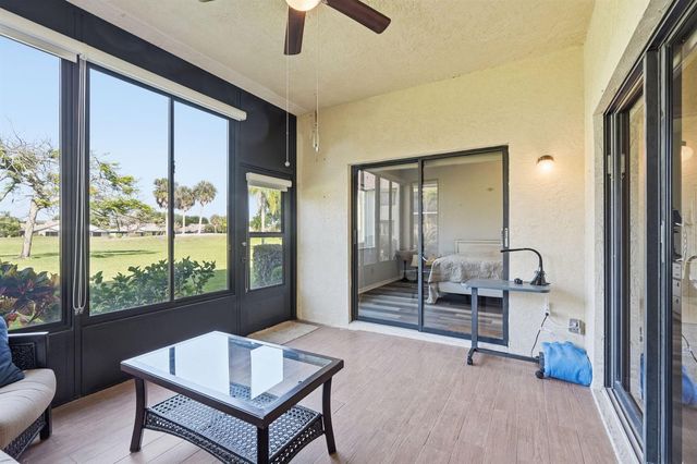 6901 SE Constitution Boulevard 102, Hobe Sound, FL 33455