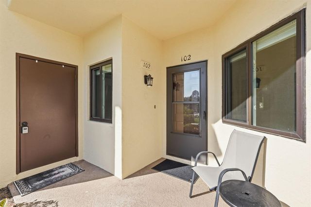 6901 SE Constitution Boulevard 102, Hobe Sound, FL 33455