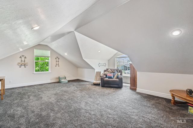 636 E Elaine, Inkom, ID 83245