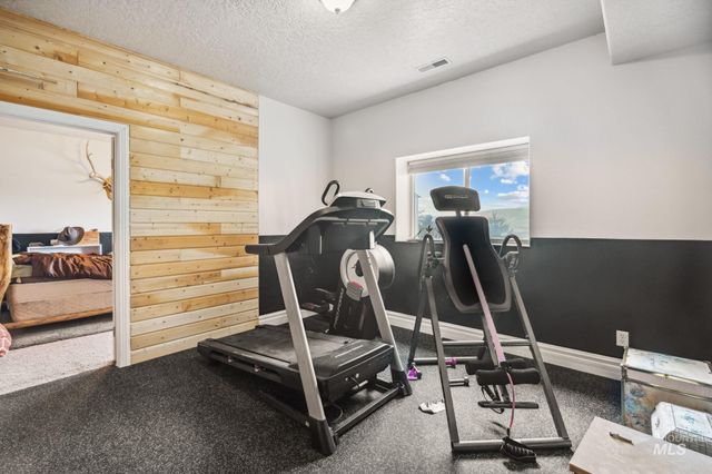 636 E Elaine, Inkom, ID 83245