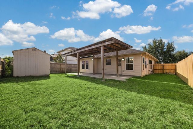 1523 Blossom Lane, Baytown, TX 77521