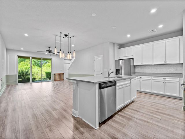 5845 GRAND SONATA, Tampa, FL 33558