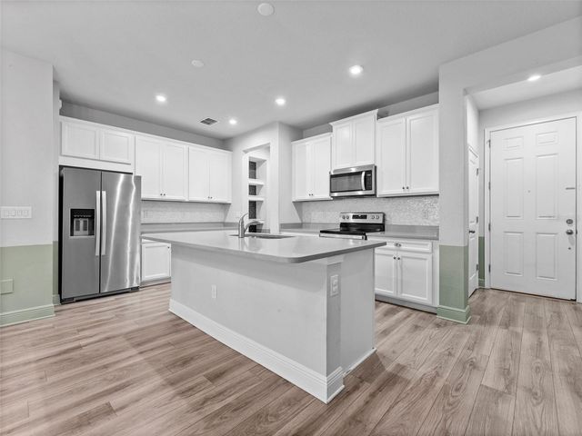 5845 GRAND SONATA, Tampa, FL 33558