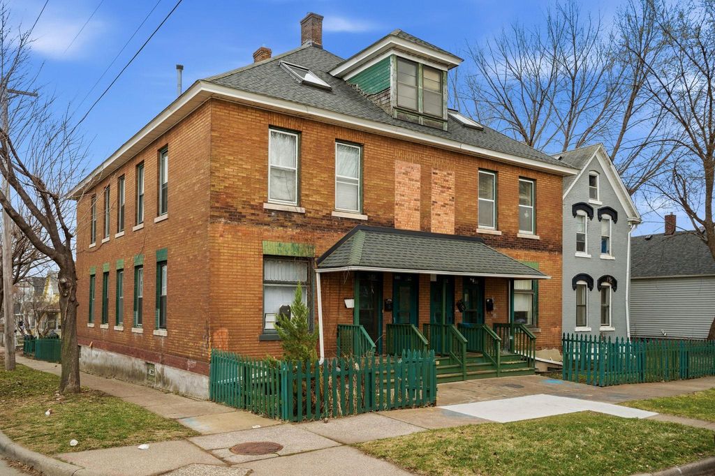 686 Virginia Street, Saint Paul, MN 55103 — exterior