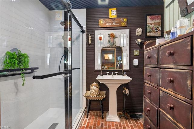 2413 Forge RD, Toano, VA 23168