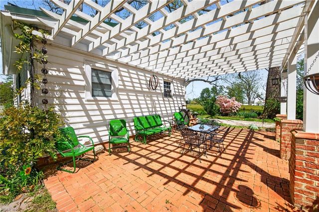 2413 Forge RD, Toano, VA 23168