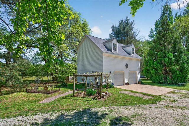 2413 Forge RD, Toano, VA 23168