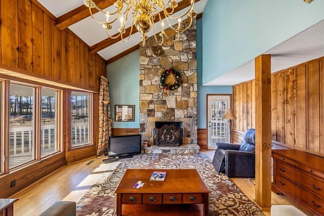 177 Rubin Thorne Road, Campobello, SC 29322