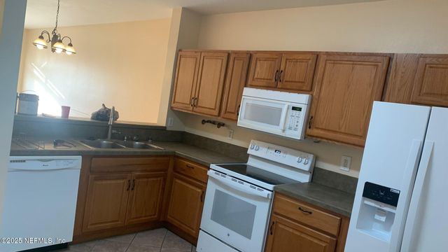 8230 N DAMES POINT CROSSING Boulevard N 1103, Jacksonville, FL 32277