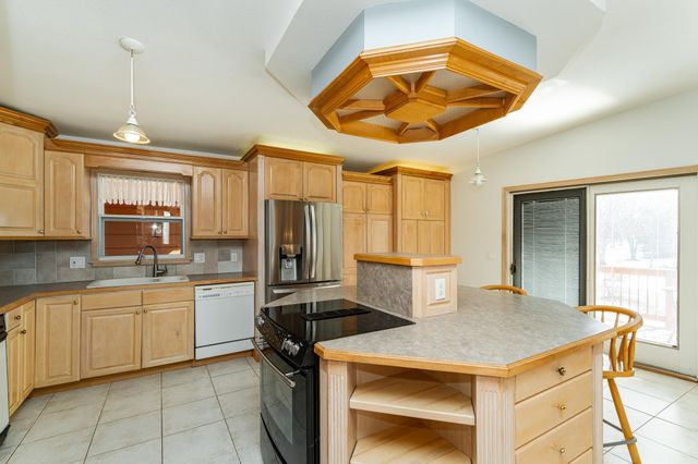 520 Cemetery Road, Mantorville, MN 55955