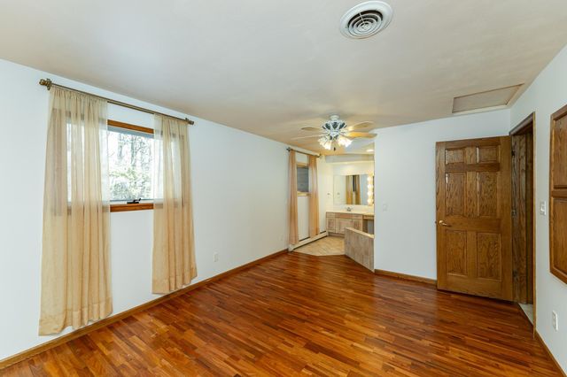 520 Cemetery Road, Mantorville, MN 55955