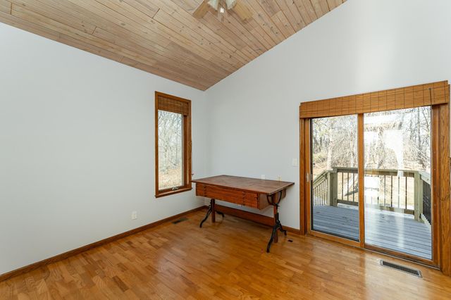 520 Cemetery Road, Mantorville, MN 55955