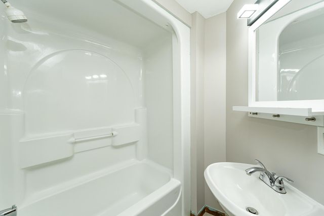 520 Cemetery Road, Mantorville, MN 55955