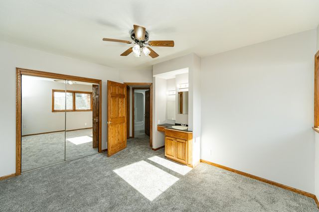 520 Cemetery Road, Mantorville, MN 55955