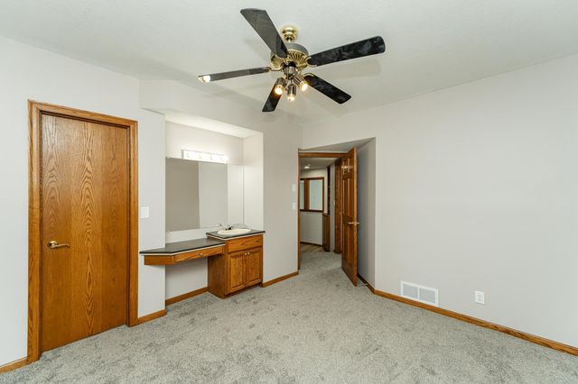 520 Cemetery Road, Mantorville, MN 55955