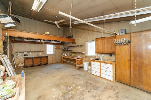 520 Cemetery Road, Mantorville, MN 55955