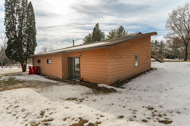 520 Cemetery Road, Mantorville, MN 55955