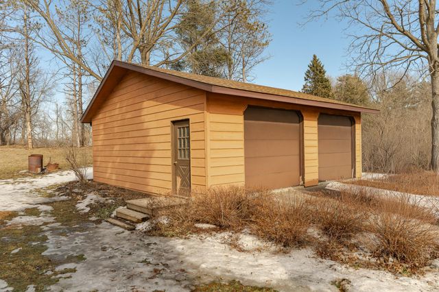 520 Cemetery Road, Mantorville, MN 55955