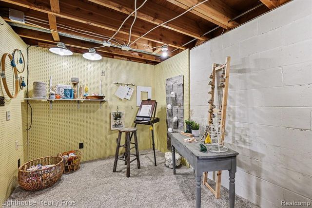 6405 King Road, Spring Arbor, MI 49283
