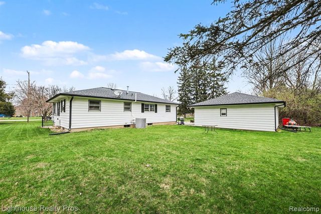 6405 King Road, Spring Arbor, MI 49283